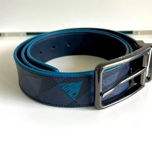 Blue and gray belt